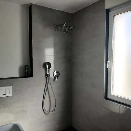 Valley Of Business Frankfurt-airport - Grey Label Penthouse Apartment